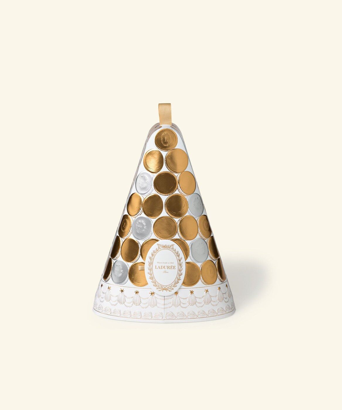 Le calendrier de l’Avent Ladurée 2026 Soleil d’Or, pyramide fermée aux motifs dorés