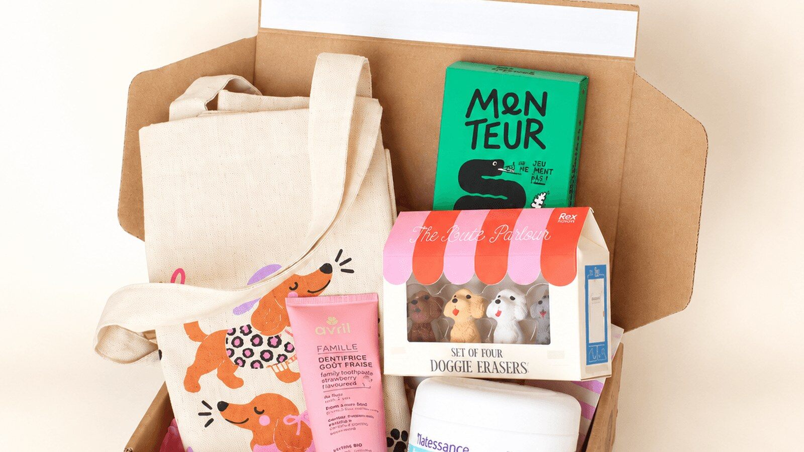La box Mademoiselle Confettis d’octobre 2026 Dog Lover avec tote bag teckels et surprises